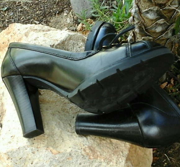 Michael Kors military heels - Picture 4 of 4